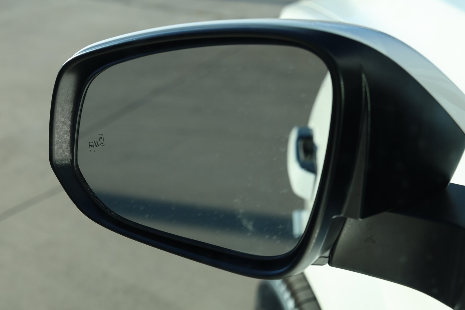 2025 Toyota Tacoma SR5 4x4 Double Cab photo 4