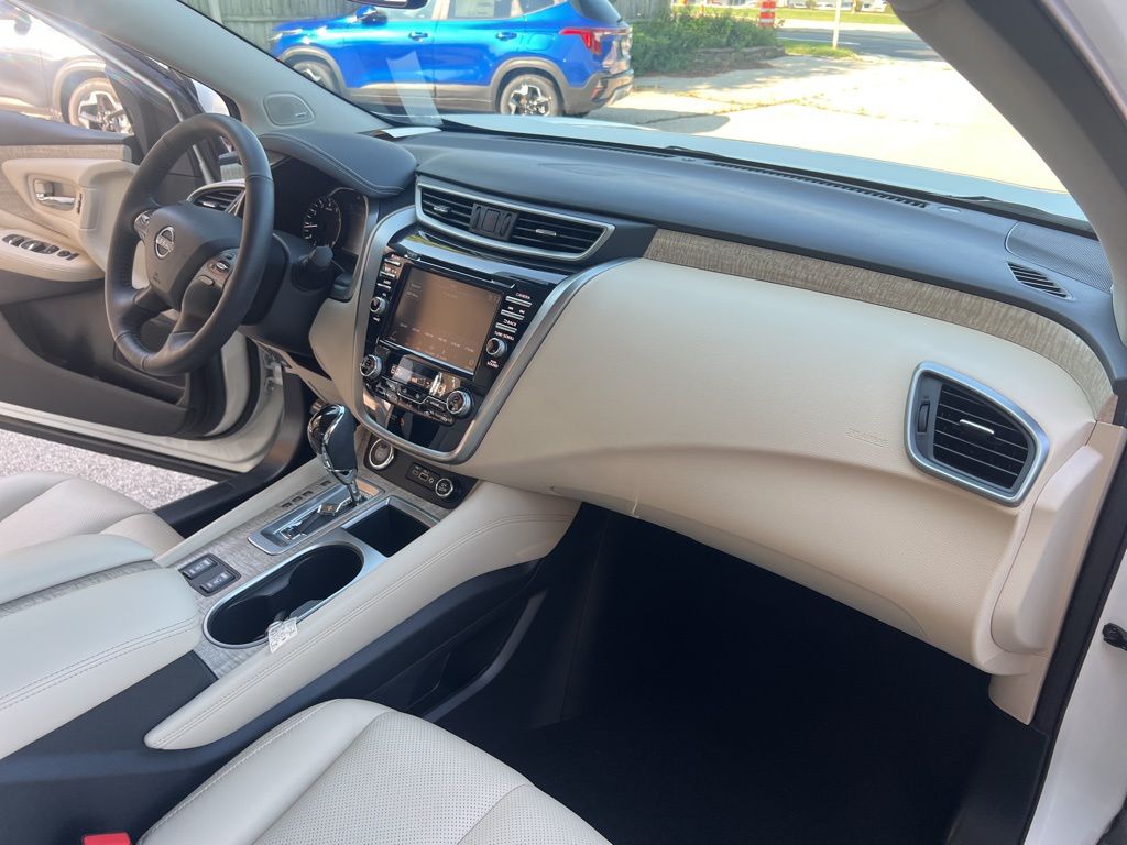 2024 Nissan Murano SL photo 20
