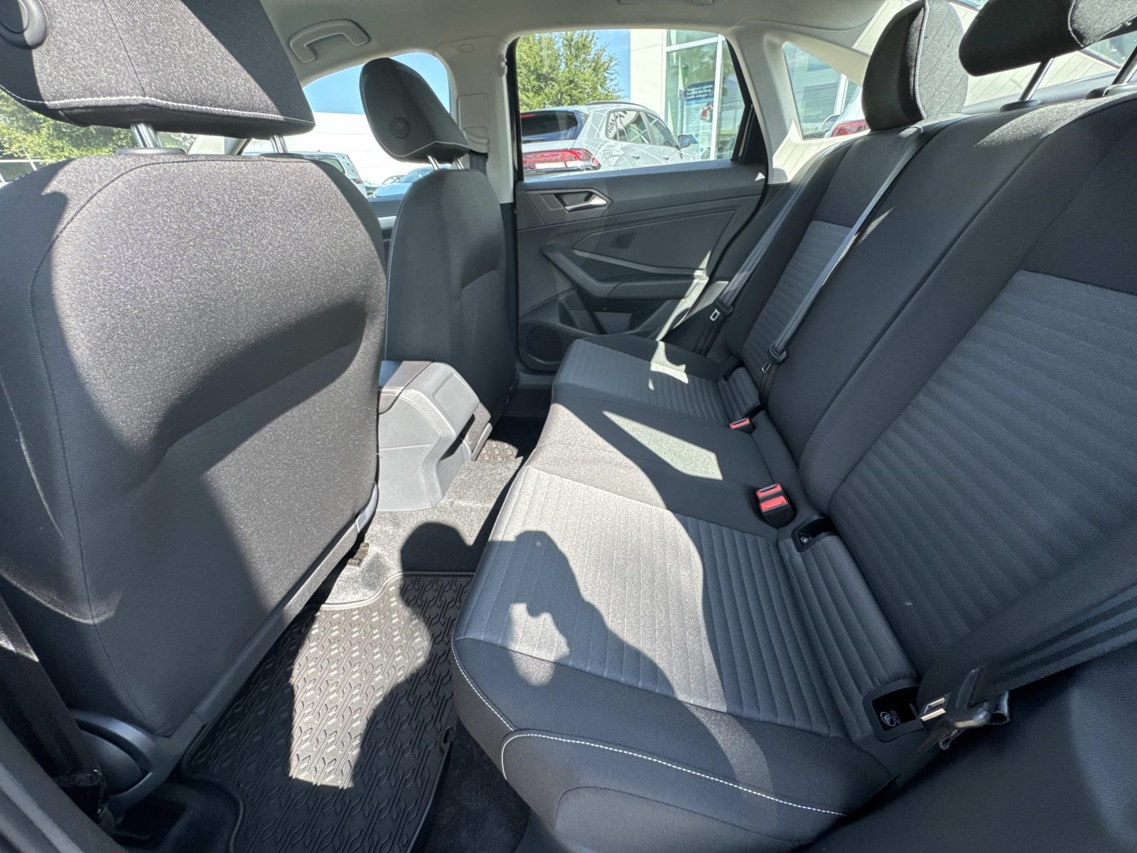 2026 Volkswagen Jetta 1.5T S photo 7