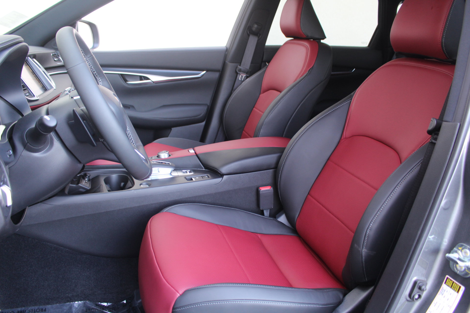 2025 Infiniti QX50 SPORT photo 12