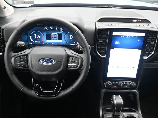 2025 Ford Ranger Lariat photo 9