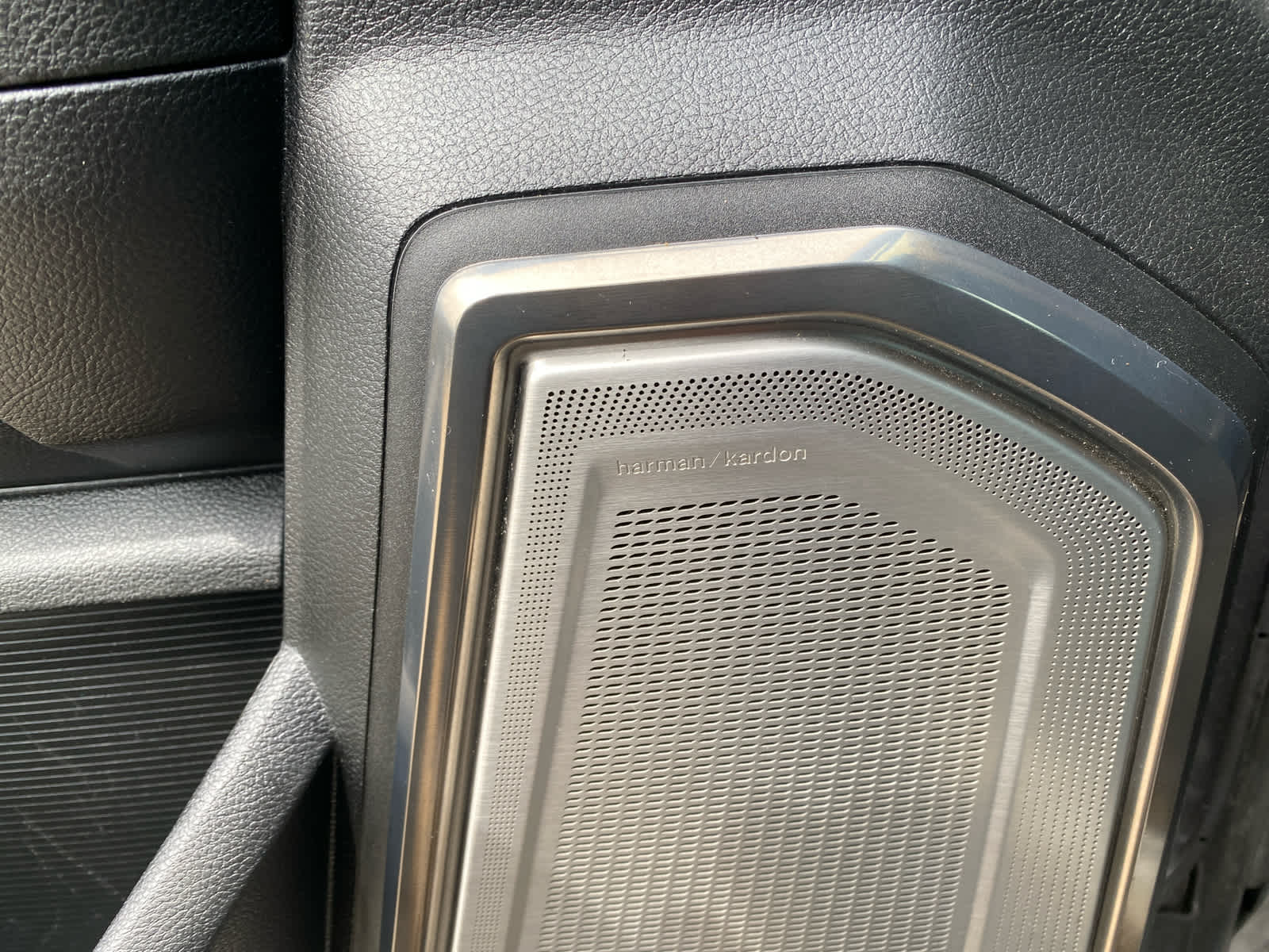 2020 Ram 2500 Limited photo 13