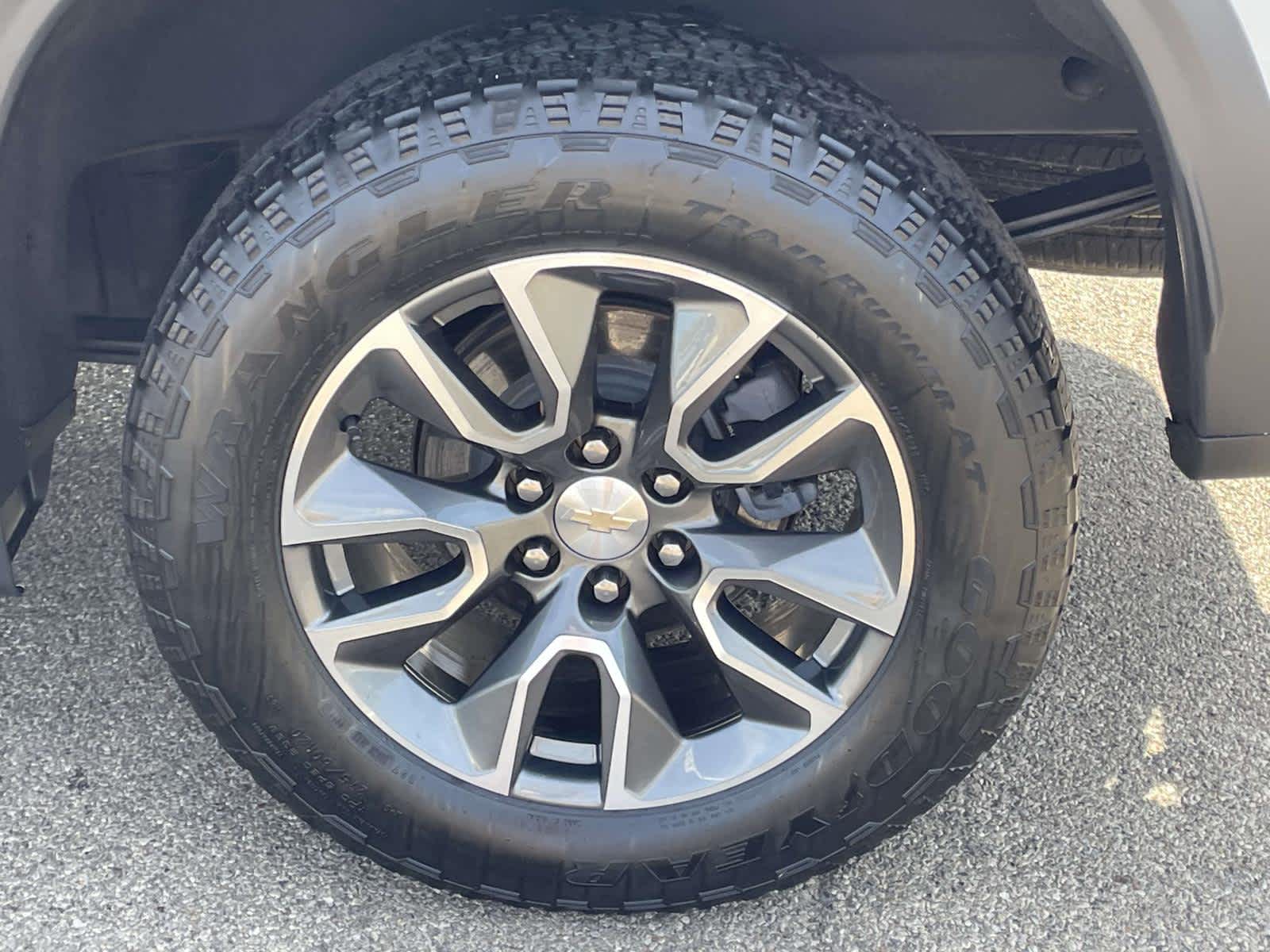 2022 Chevrolet Silverado 1500 LT photo 10