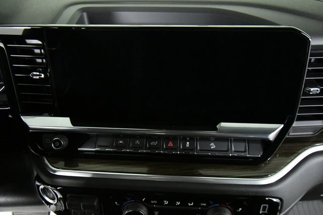 2026 Chevrolet Silverado 1500 RST photo 3
