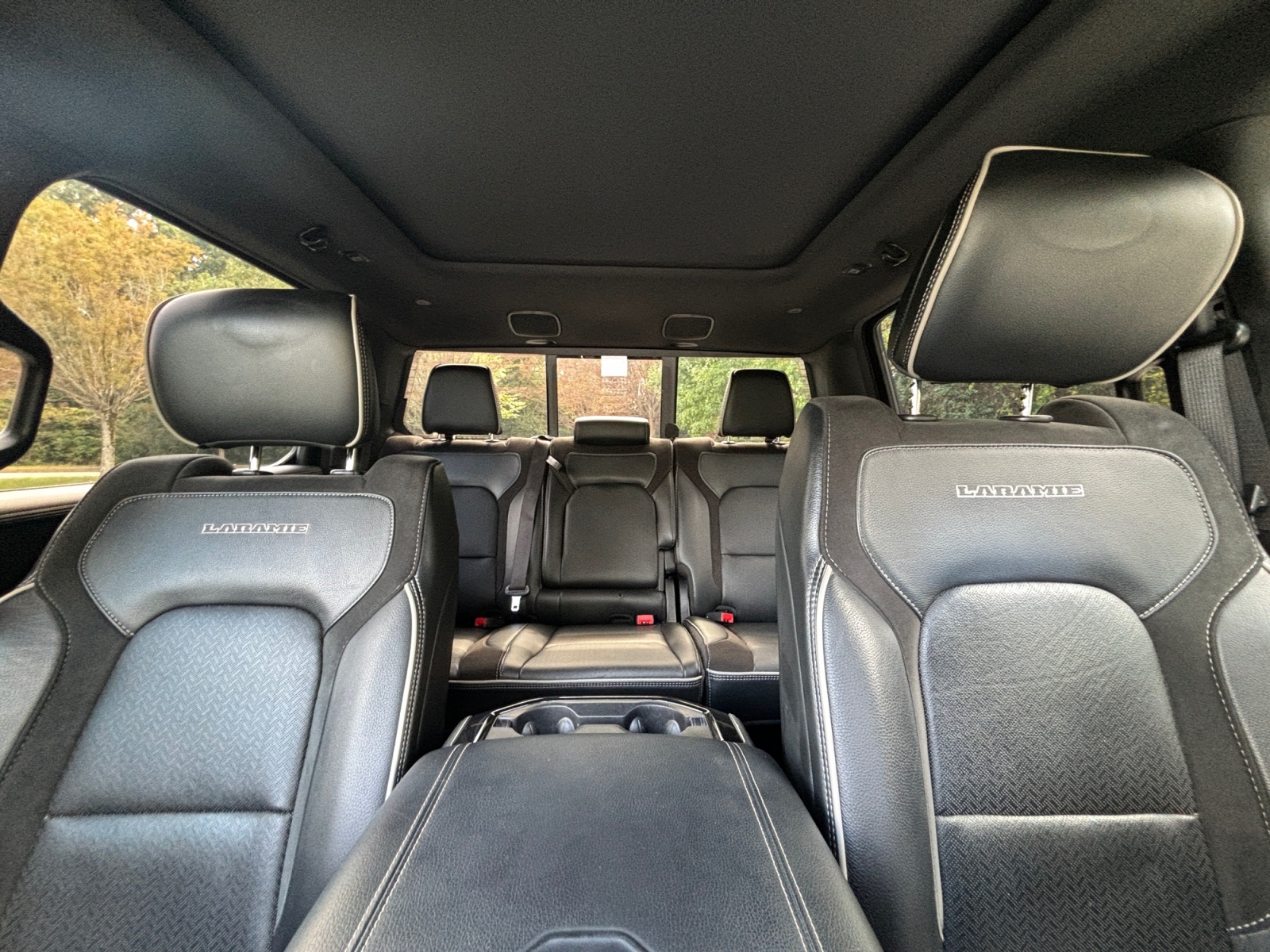 2022 Ram 1500 Laramie photo 25