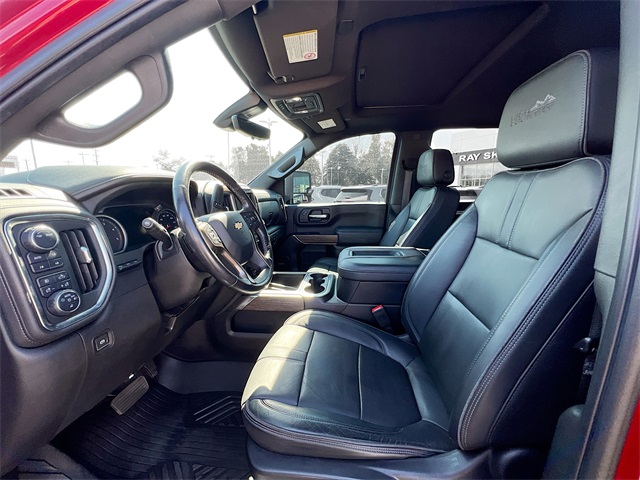 2022 Chevrolet Silverado 2500HD High Country photo 10