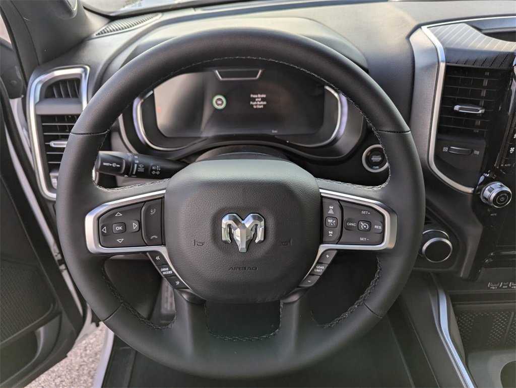 2025 Ram 1500 Big Horn photo 17