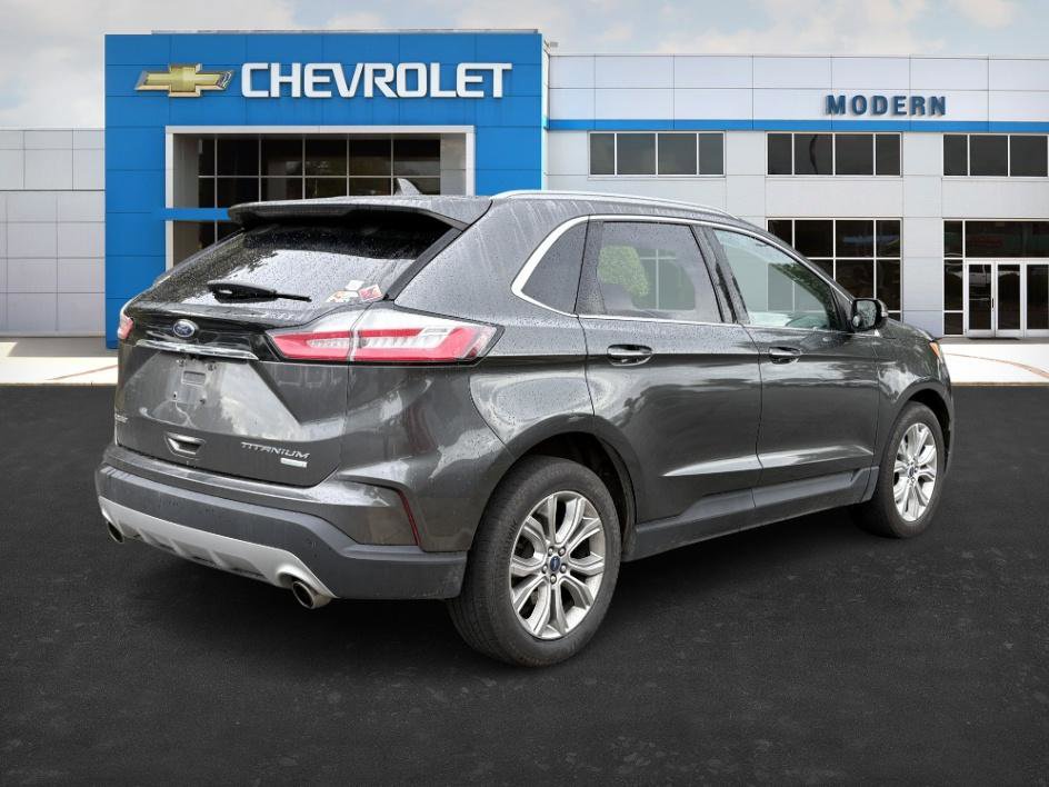2020 Ford Edge Titanium photo 5