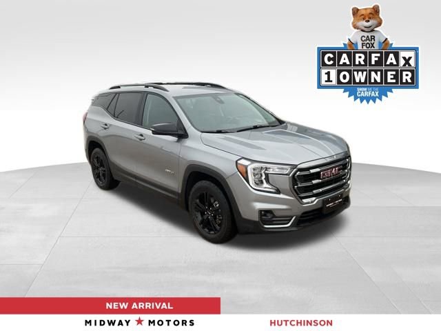 2024 GMC Terrain AT4's photo