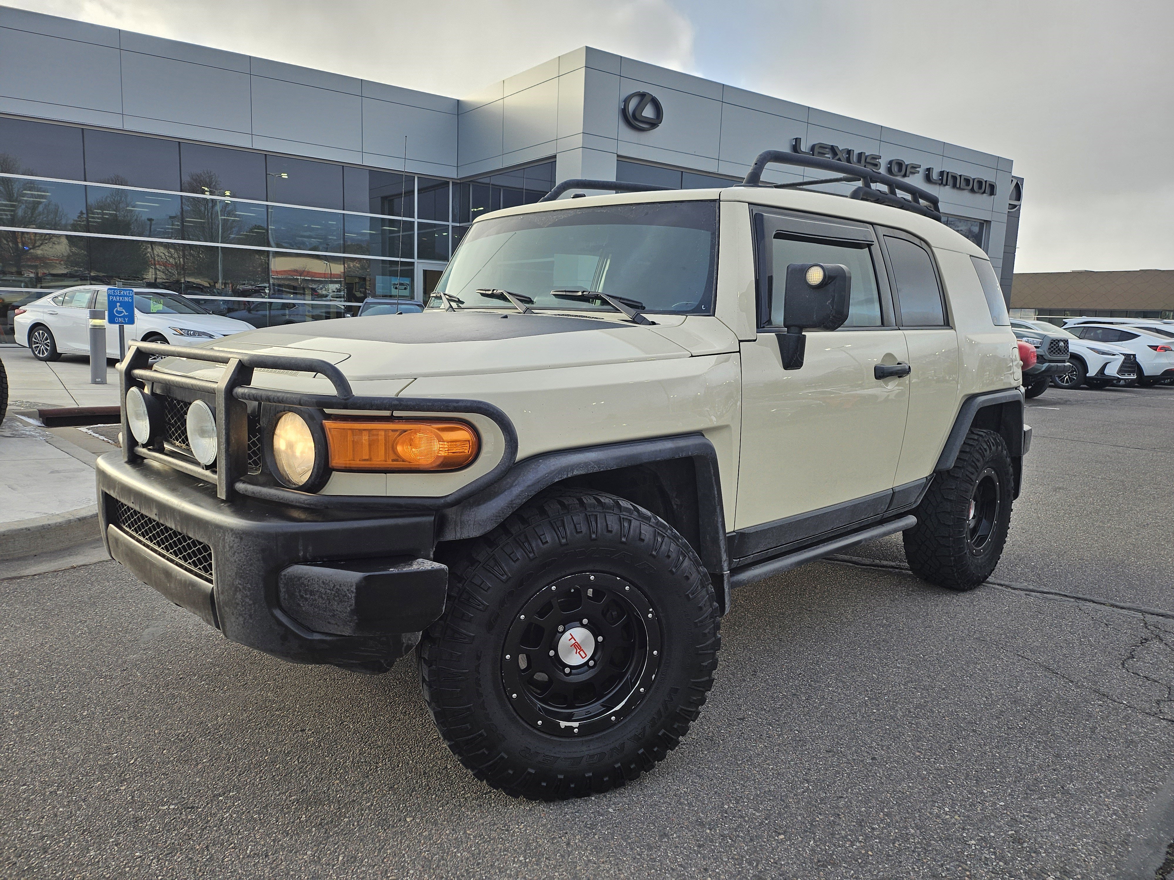 2010 Toyota FJ Cruiser Base