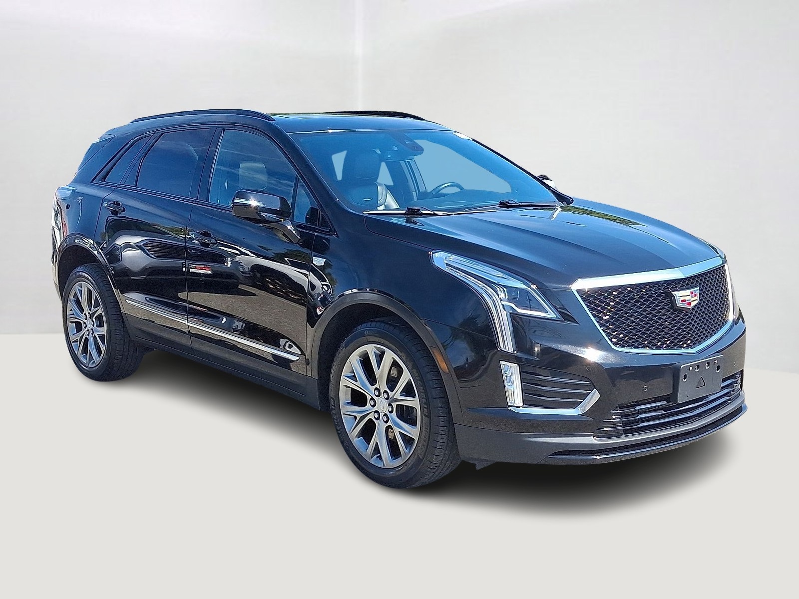 2021 Cadillac XT5 Sport photo 3