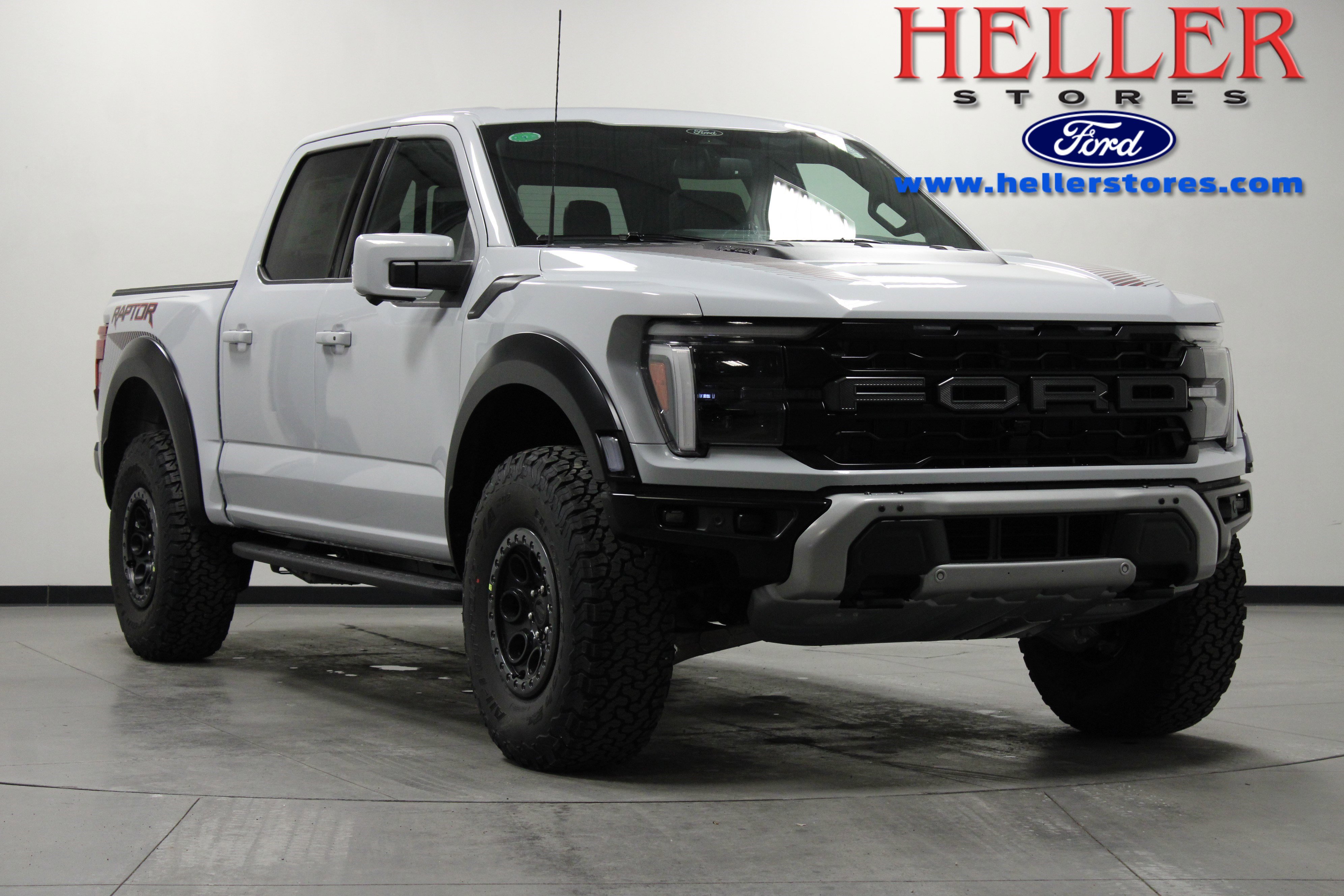 2025 Ford F-150 Raptor's photo