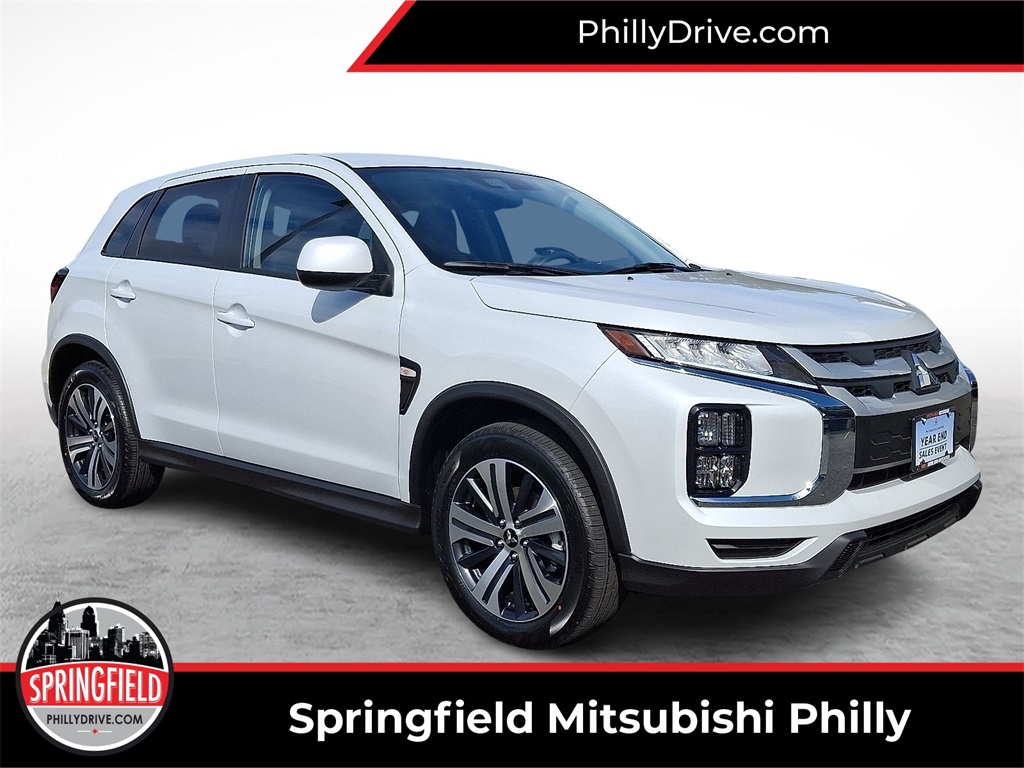 2025 Mitsubishi Outlander Sport ES's photo