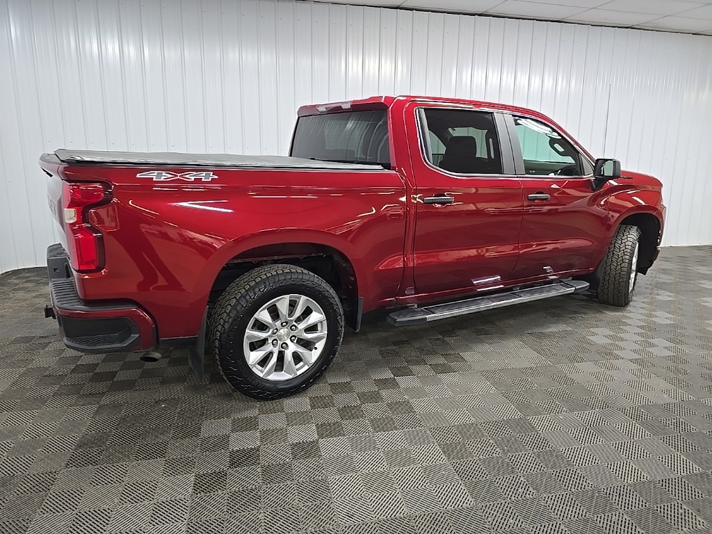 2020 Chevrolet Silverado 1500 Custom photo 3