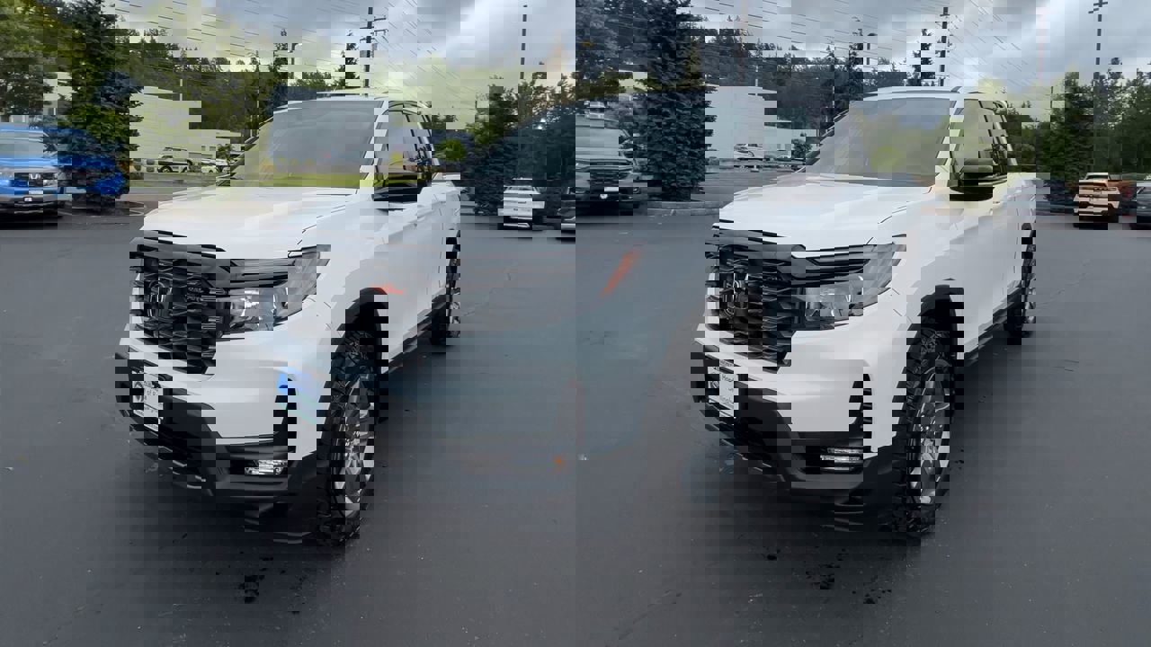 2025 Honda Ridgeline TrailSport photo 4