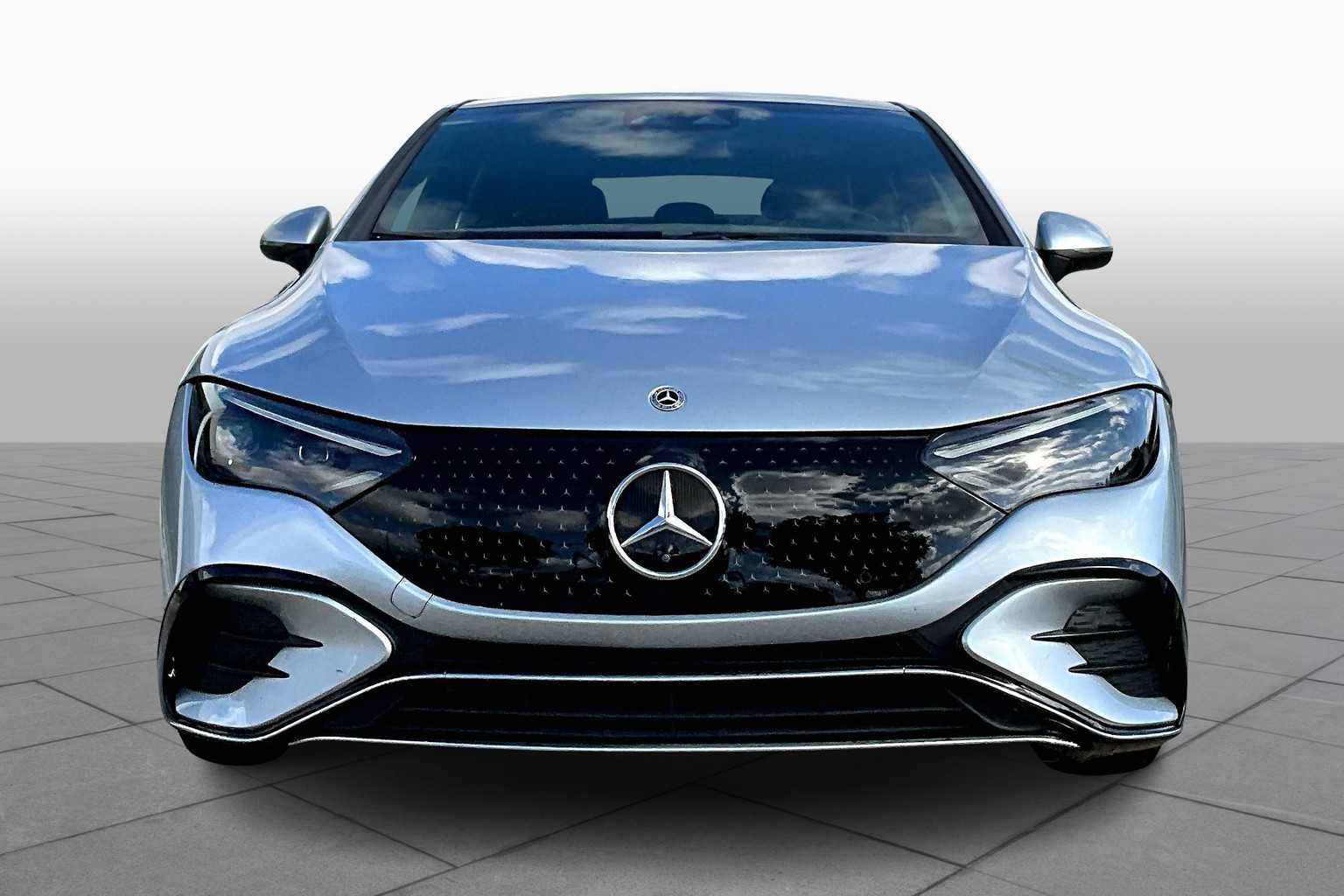 2023 Mercedes Benz EQE Sedan 500 4MATIC photo 3