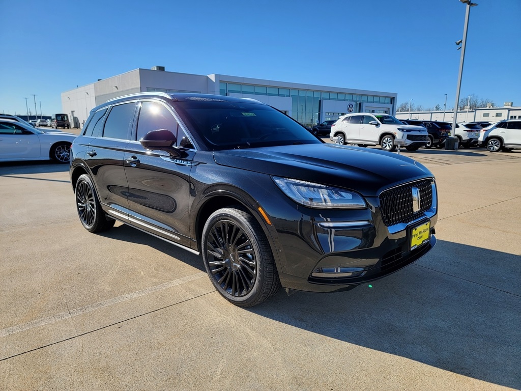 2021 Lincoln Corsair Reserve's photo