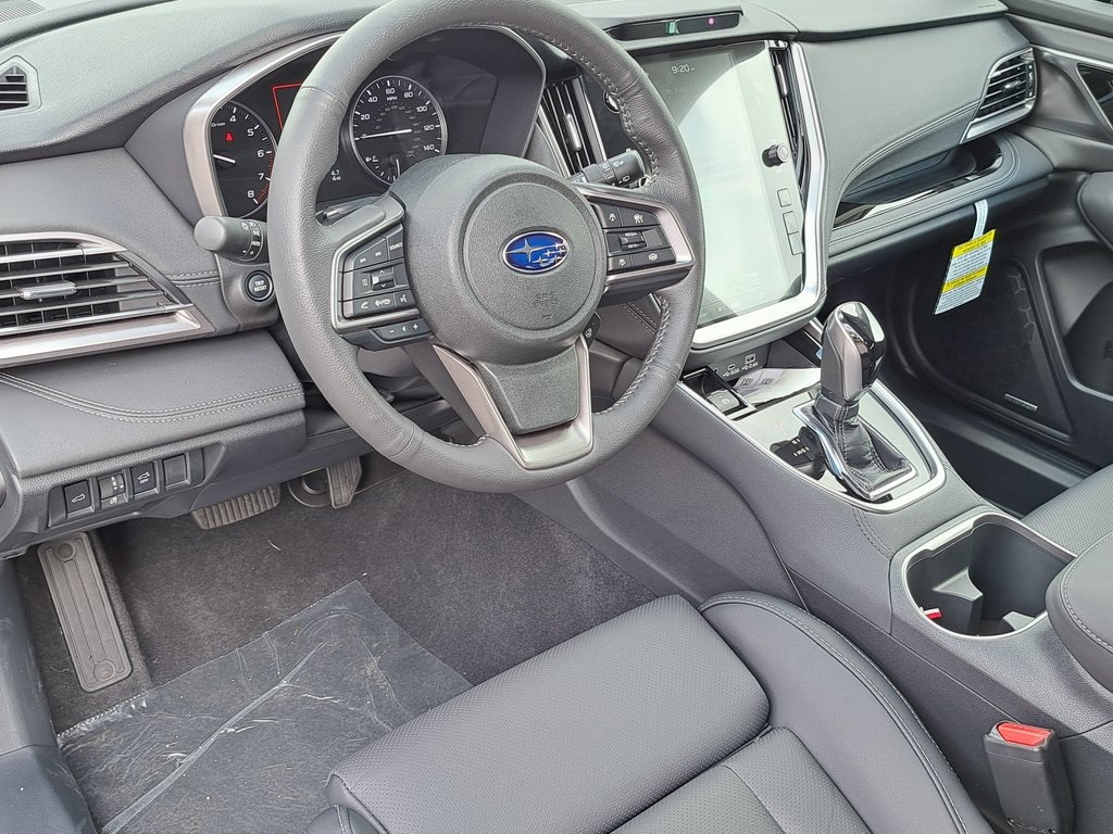 2025 Subaru Outback Limited XT photo 7