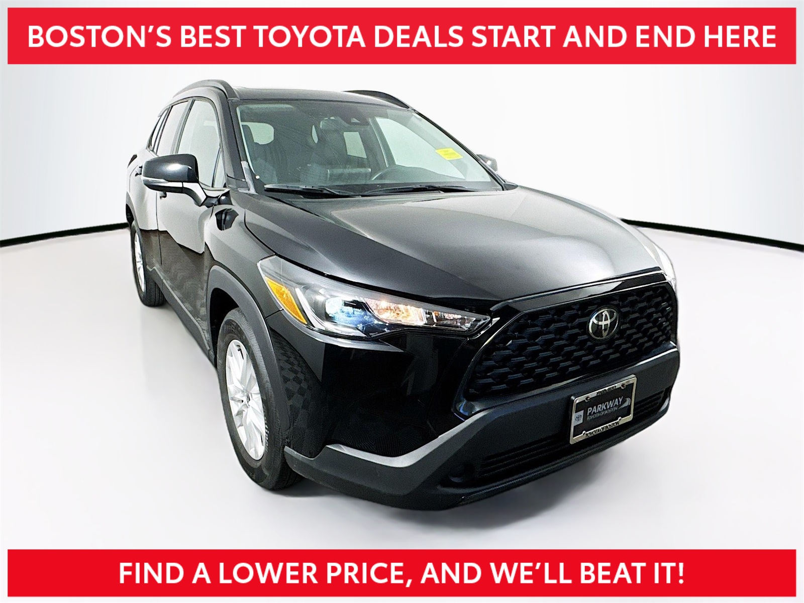 2022 Toyota Corolla Cross LE's photo