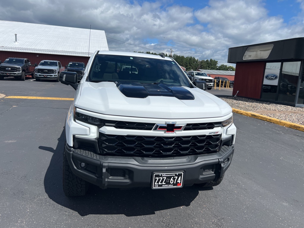 Used 2023 Chevrolet Silverado 1500 ZR2 with VIN 3GCUDHELXPG313036 for sale in White Bear Lake, Minnesota