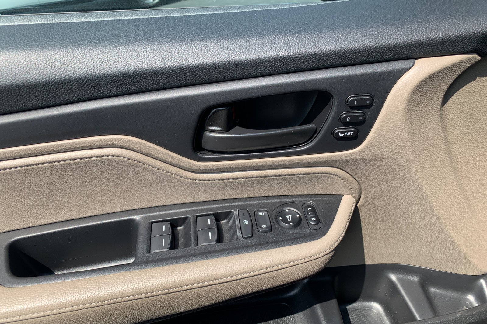 2022 Honda Odyssey EX-L photo 8