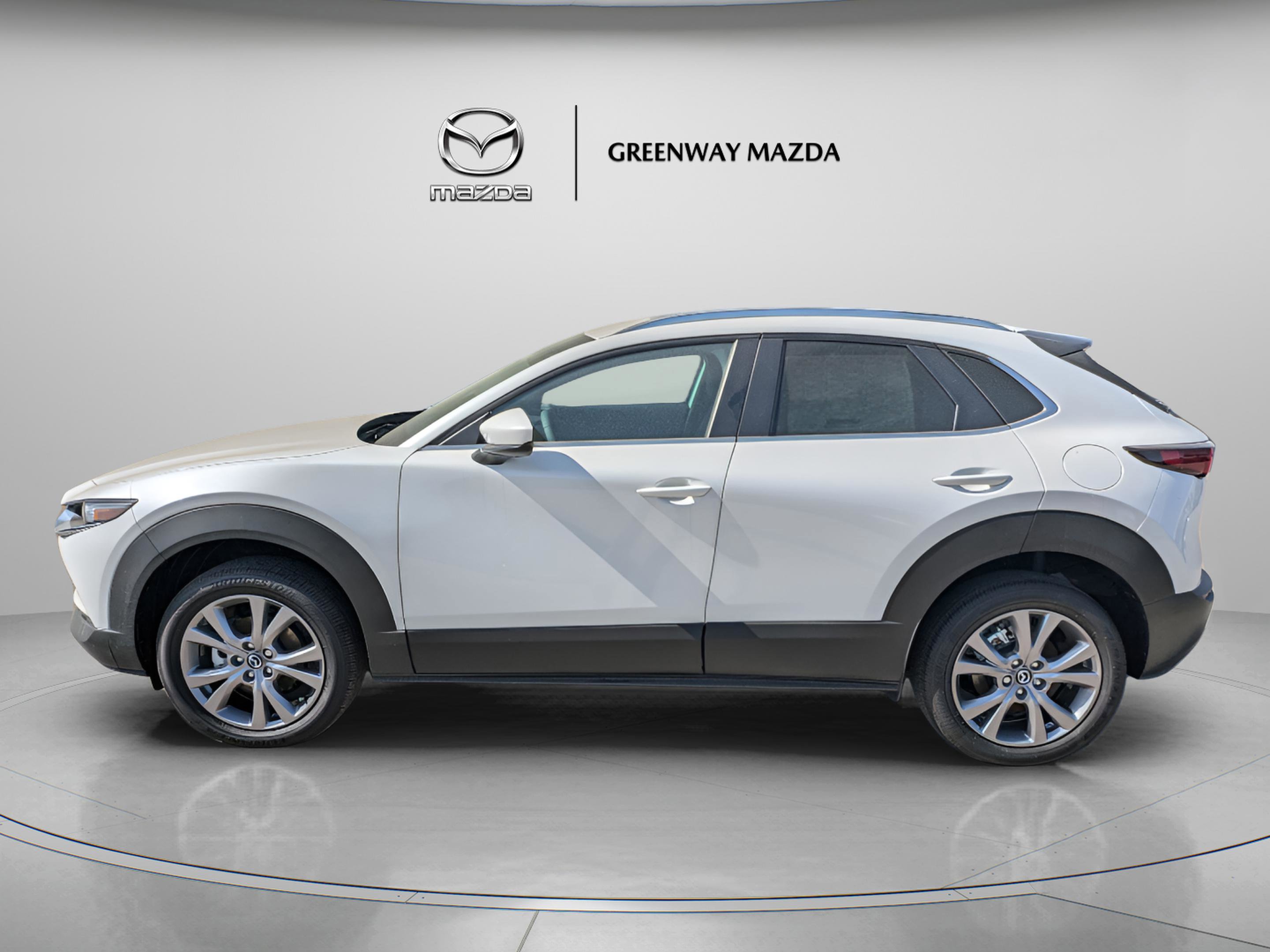 2025 Mazda CX-30 2.5 S Preferred photo 4