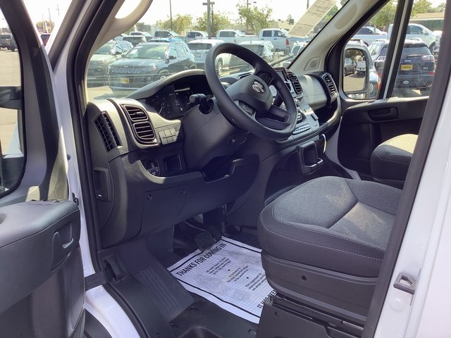 2025 Ram ProMaster 2500 photo 3