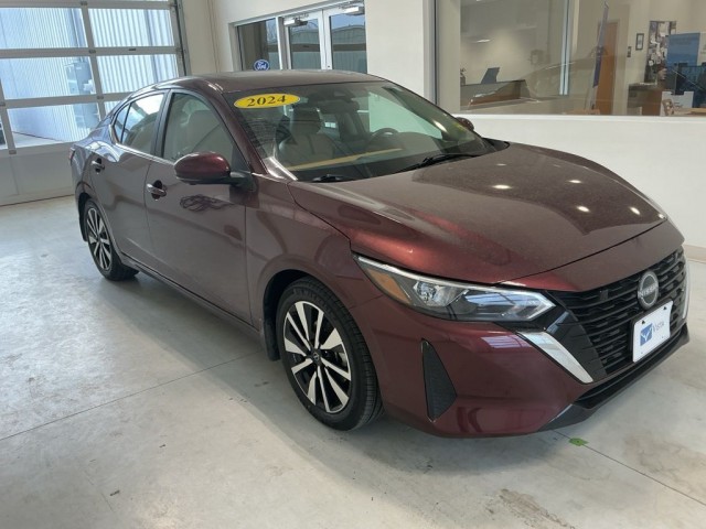 2024 Nissan Sentra SV's photo