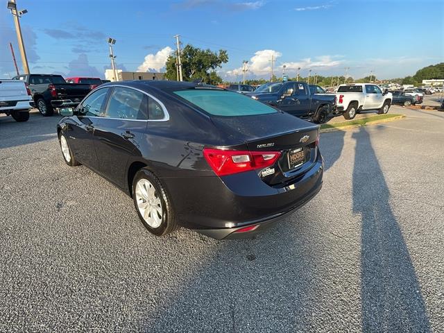 2023 Chevrolet Malibu 1LT photo 4