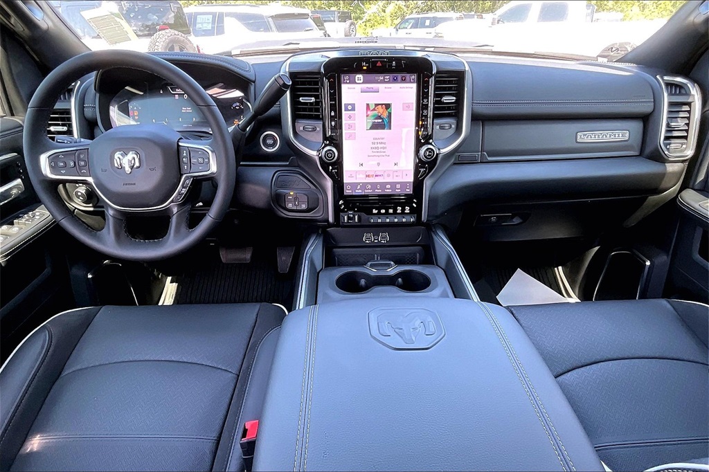 2026 Ram 3500 Laramie photo 4