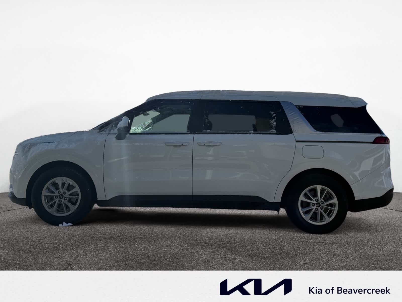 2024 Kia Carnival LX photo 2