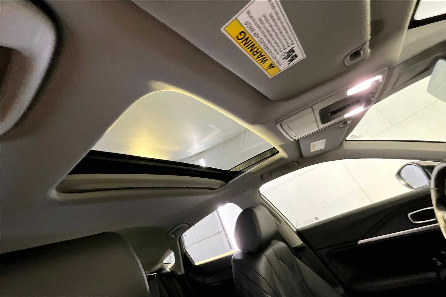 2025 Acura Integra Base photo 12