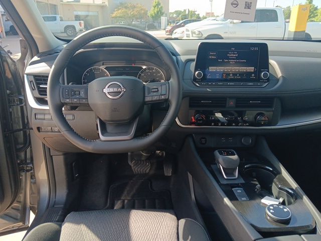 2026 Nissan Rogue SV photo 20