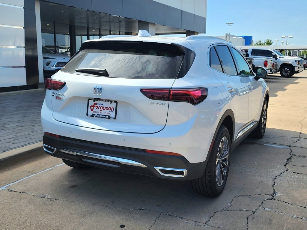 2025 Buick Envision Preferred photo 2