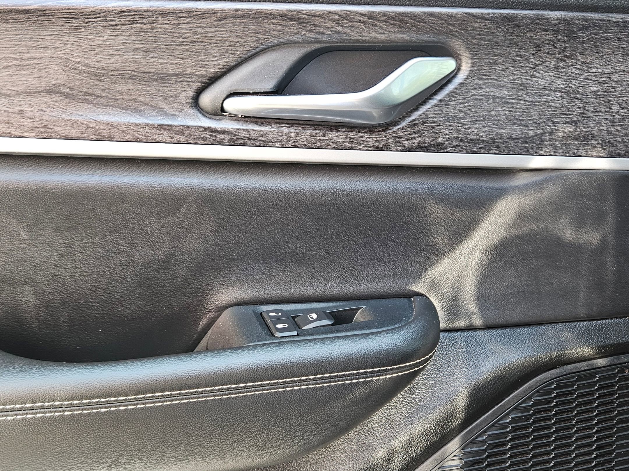 2023 Jeep Grand Cherokee Limited photo 23