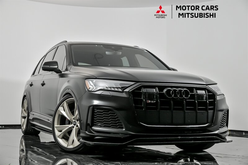 2021 Audi SQ7 Premium Plus's photo