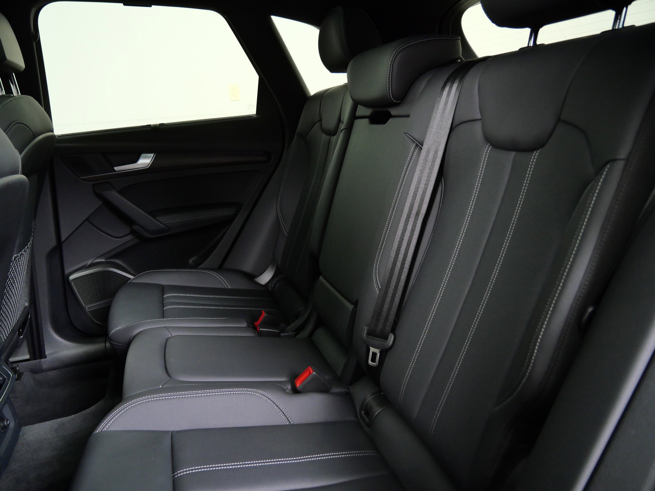 2025 Audi Q5 S line Premium Plus photo 11