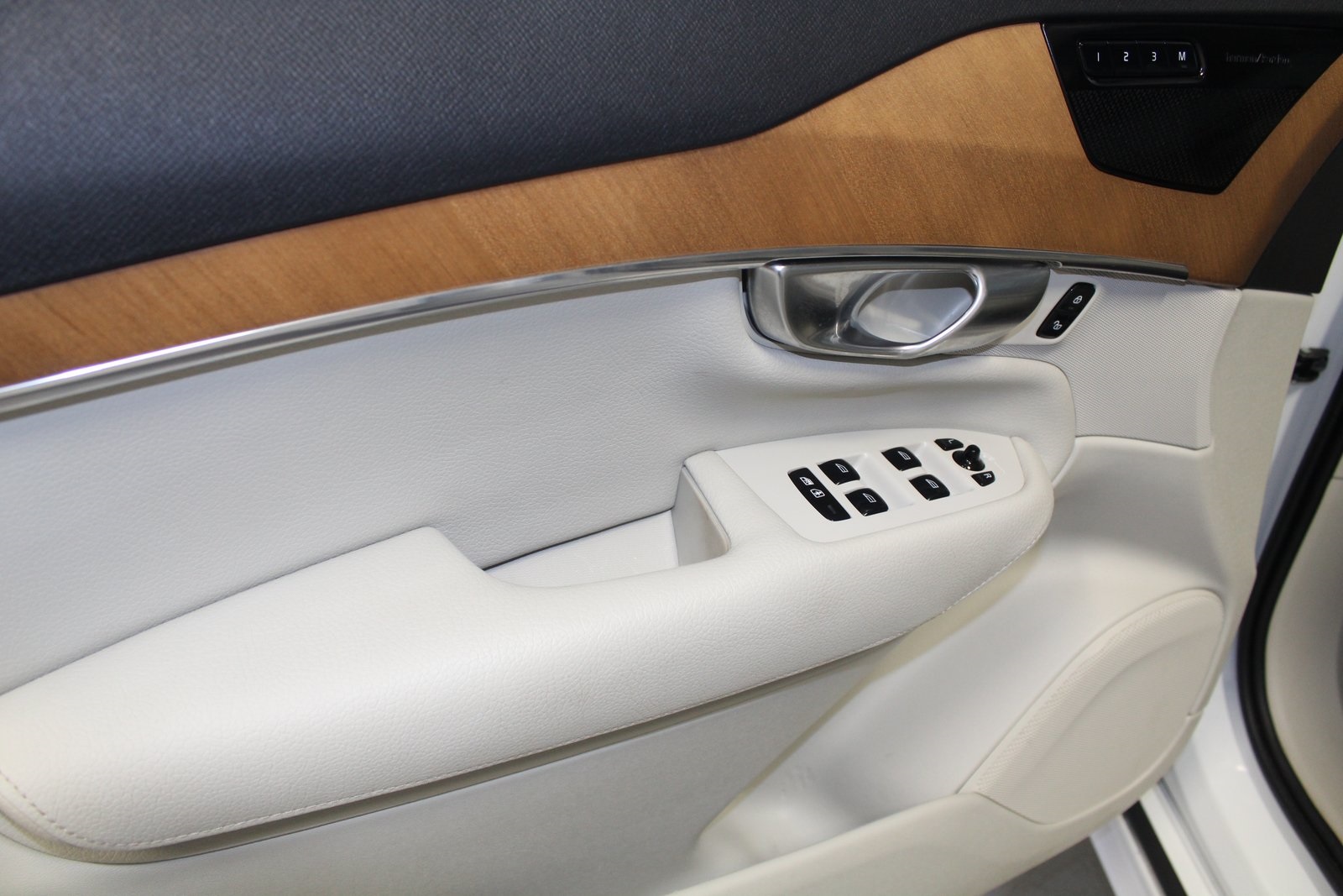 2021 Volvo XC90 Recharge T8 Inscription Expression photo 27