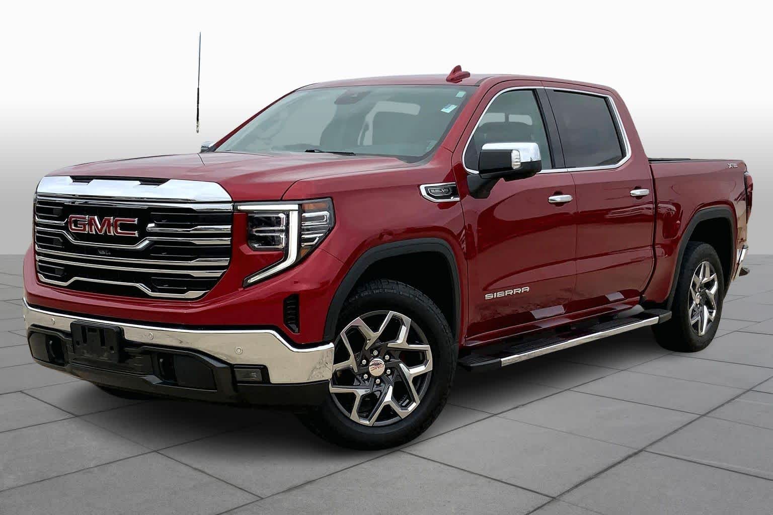 2023 GMC Sierra 1500 SLT's photo