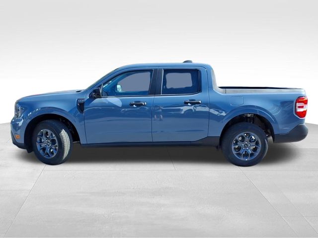 2025 Ford Maverick XLT photo 2