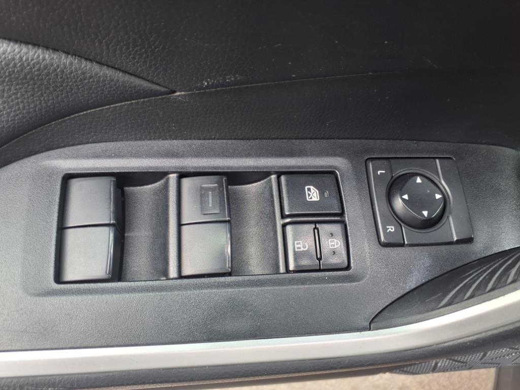 2024 Toyota RAV4 LE photo 2