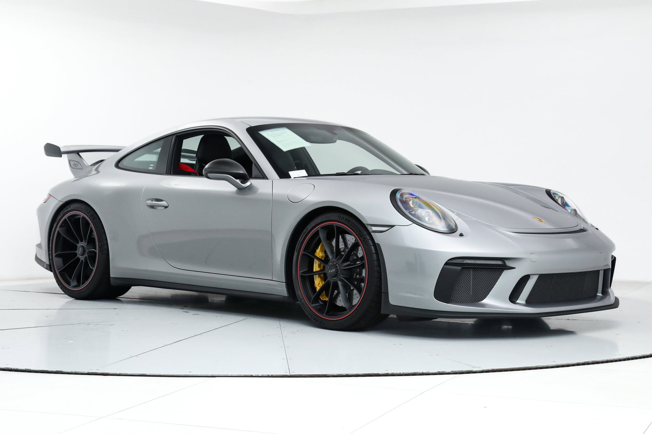 2018 Porsche 911 GT3 Coupe photo 7