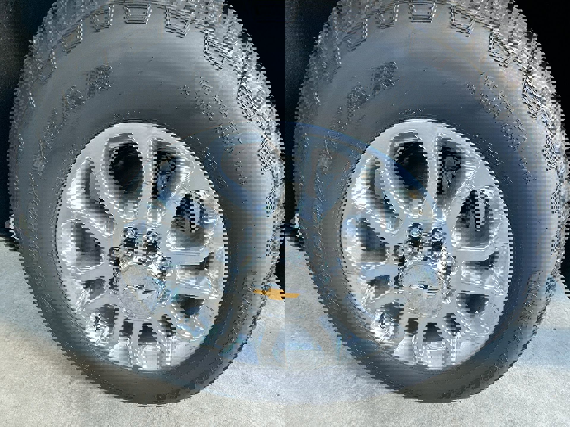 2025 Chevrolet Silverado 2500HD LT photo 10