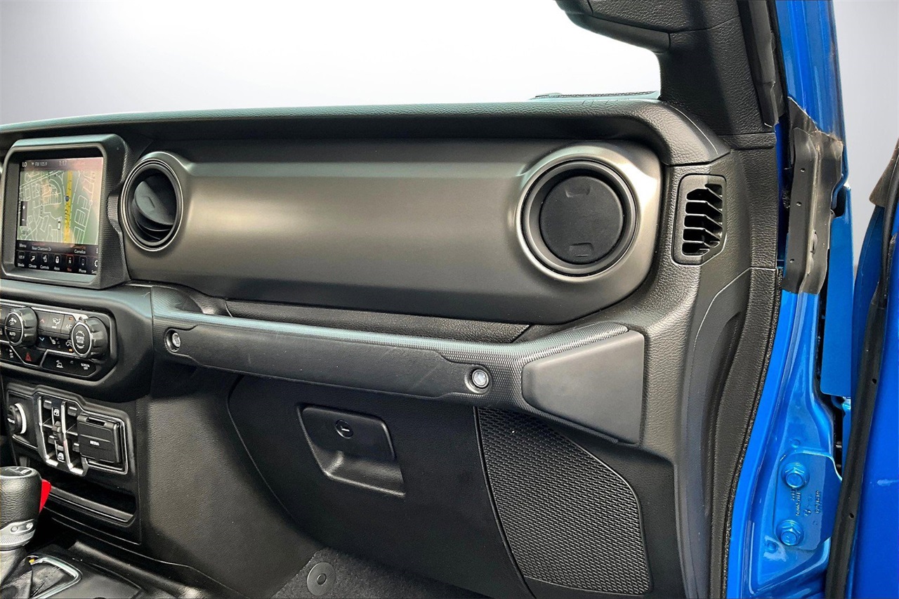2023 Jeep Gladiator Willys photo 18