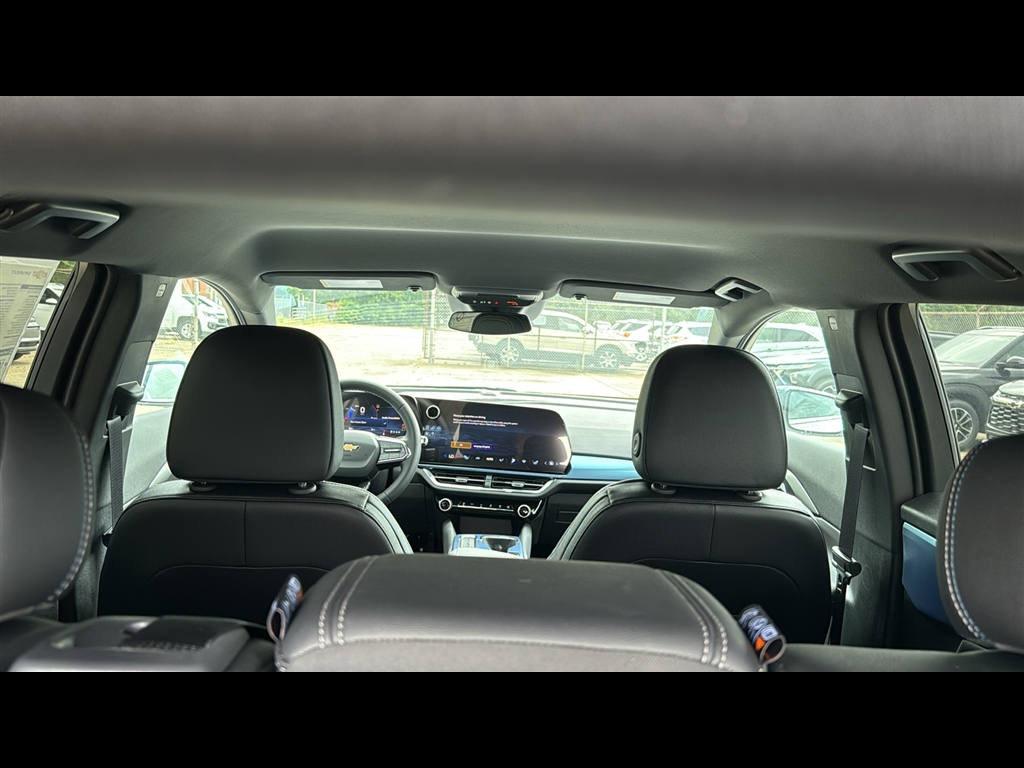 2025 Chevrolet Equinox EV 1LT photo 25