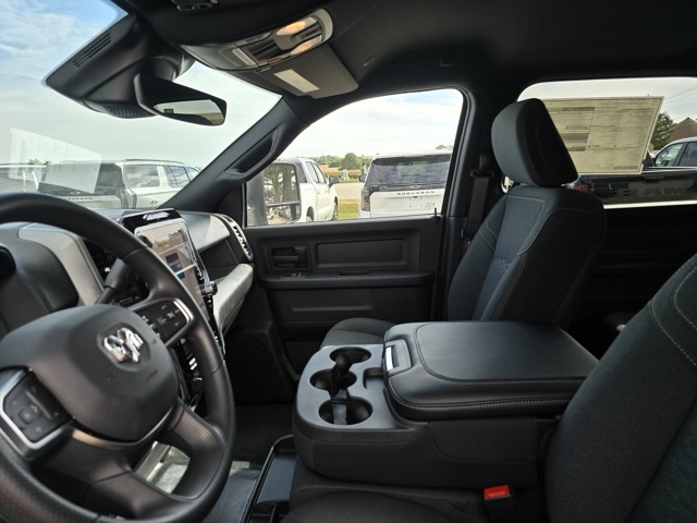 2026 Ram 2500 Tradesman photo 22