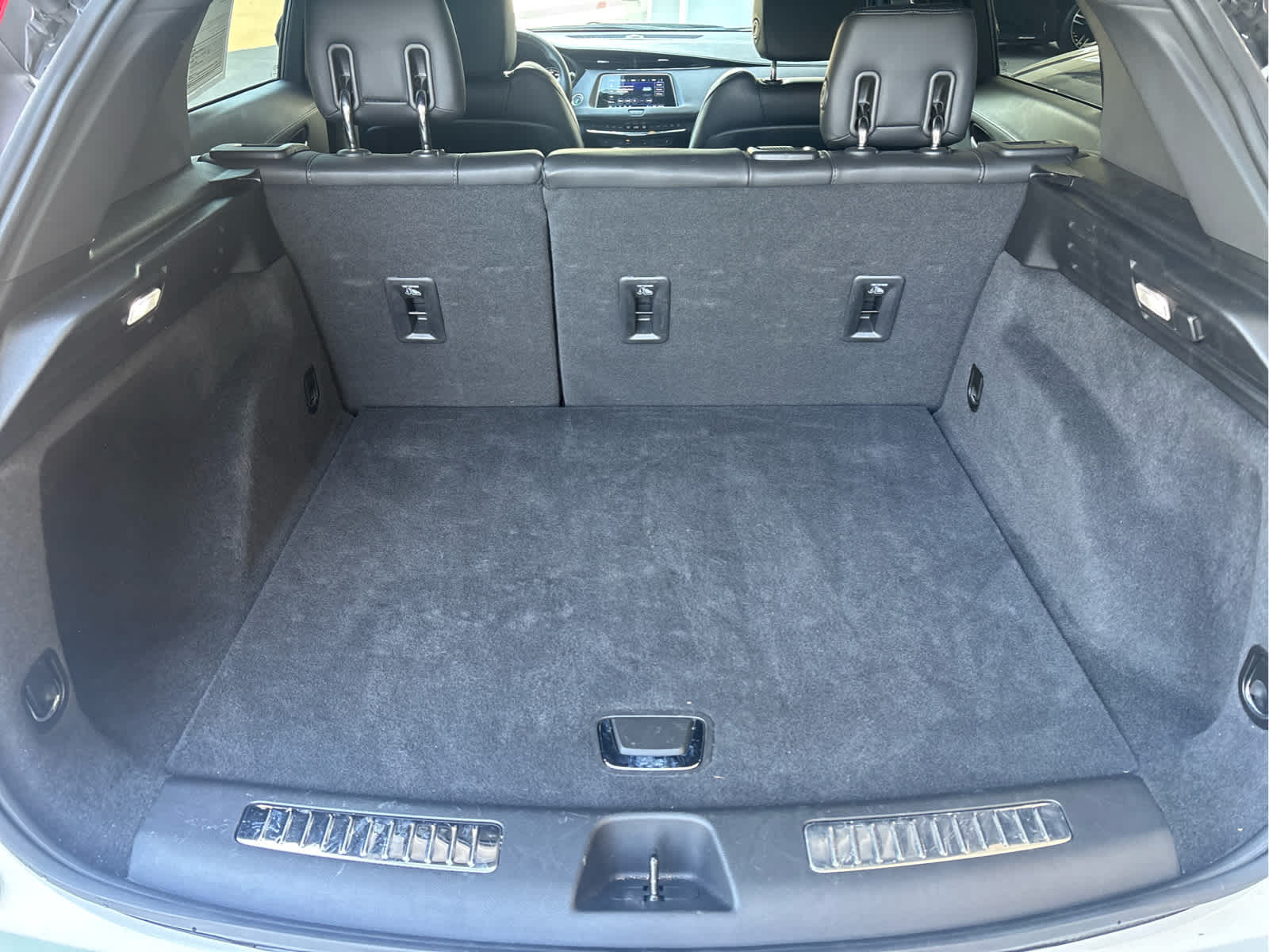 2023 Cadillac XT4 Premium Luxury photo 19