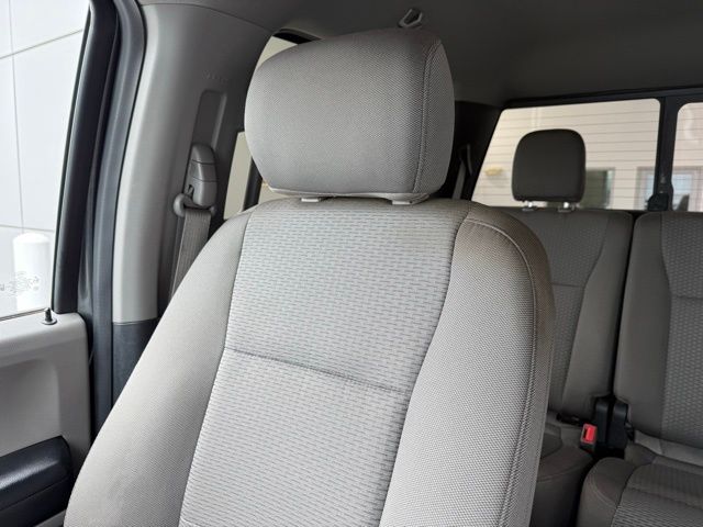 2020 Ford F-150 XLT photo 52