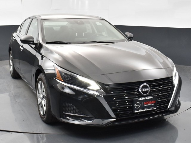 2025 Nissan Altima