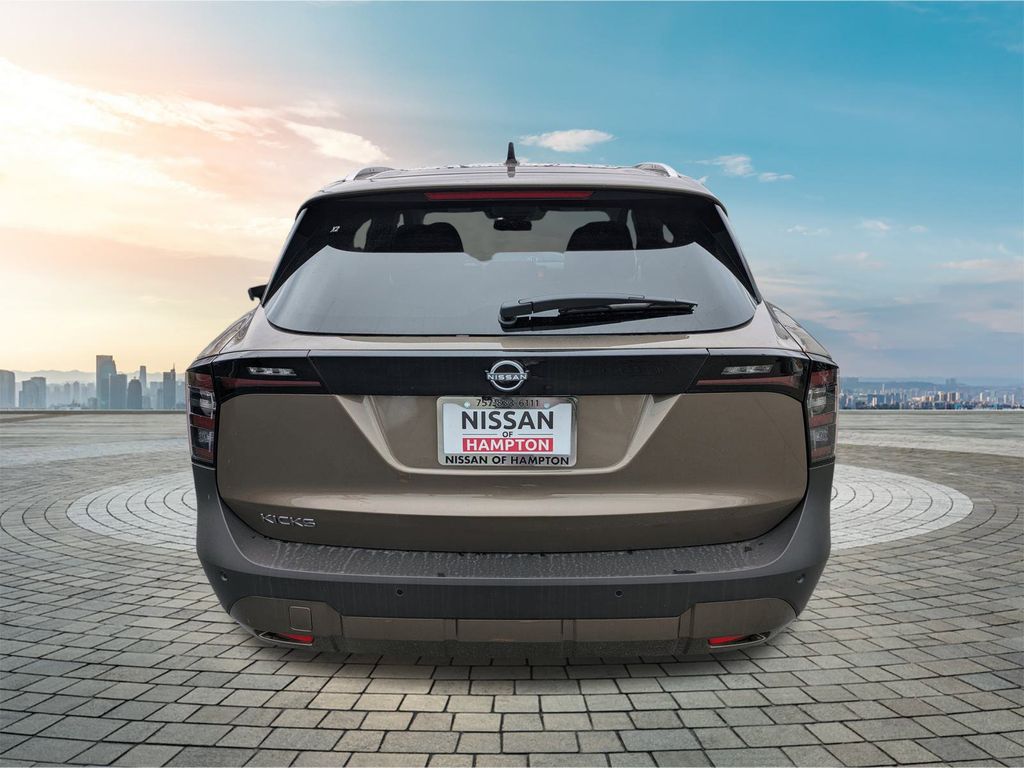 2026 Nissan Kicks SV photo 4